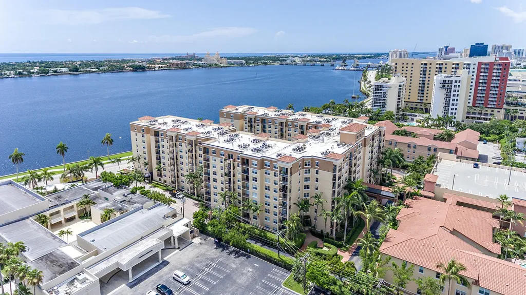 1801 N Flagler Drive West Palm Beach FL 33407