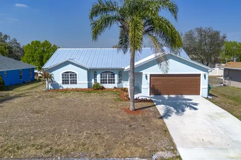 125 NE Jettie Terrace Port St Lucie FL 34983