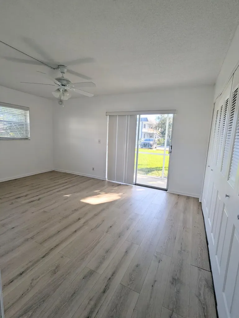 353 Sheffield O West Palm Beach FL 33417
