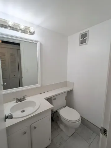 353 Sheffield O West Palm Beach FL 33417