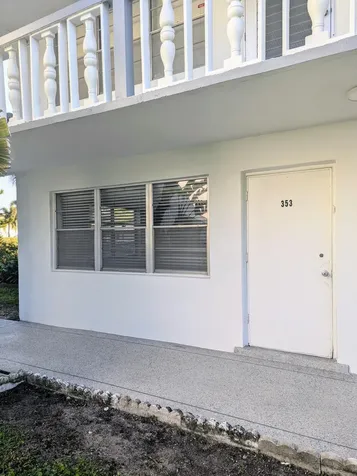 353 Sheffield O West Palm Beach FL 33417