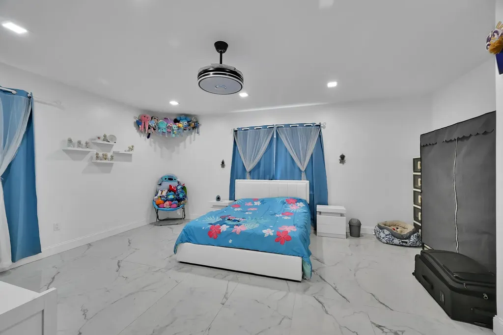 2404 Dade Road Fort Pierce FL 34982