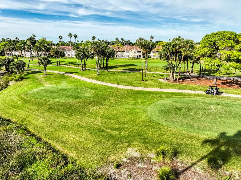405 Ryder Cup Circle Palm Beach Gardens FL 33418
