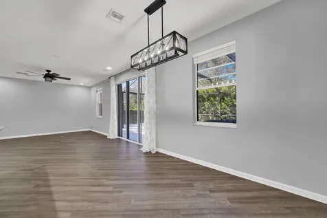 6143 SE Crooked Oak Avenue Hobe Sound FL 33455