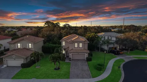 6143 SE Crooked Oak Avenue Hobe Sound FL 33455