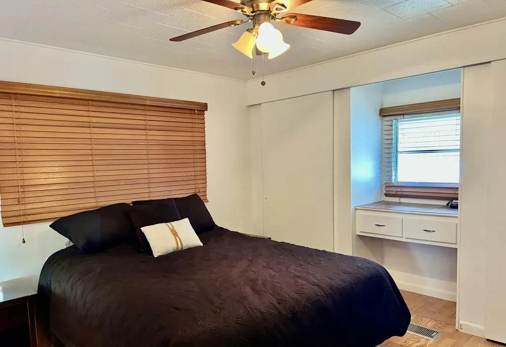 3225 South Street Hollywood FL 33021