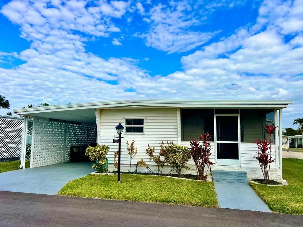 3225 South Street Hollywood FL 33021
