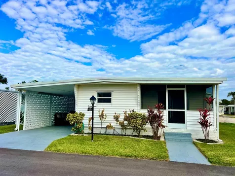 3225 South Street Hollywood FL 33021