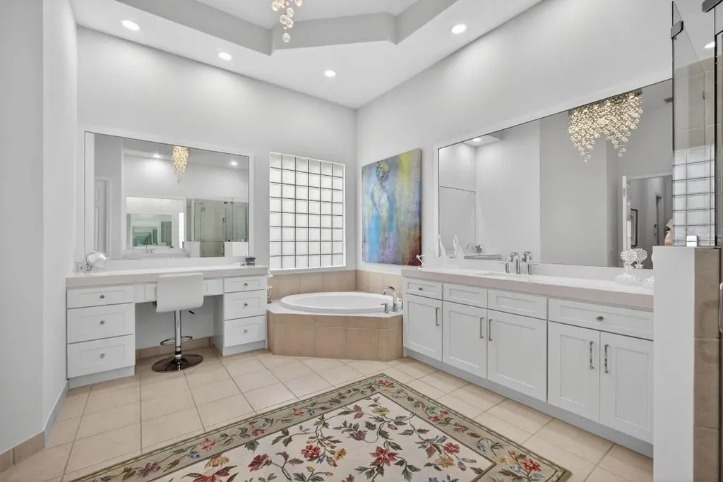 502 Via Toledo Palm Beach Gardens FL 33418