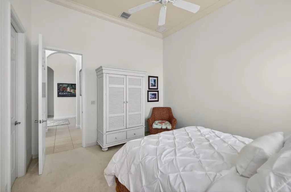 502 Via Toledo Palm Beach Gardens FL 33418