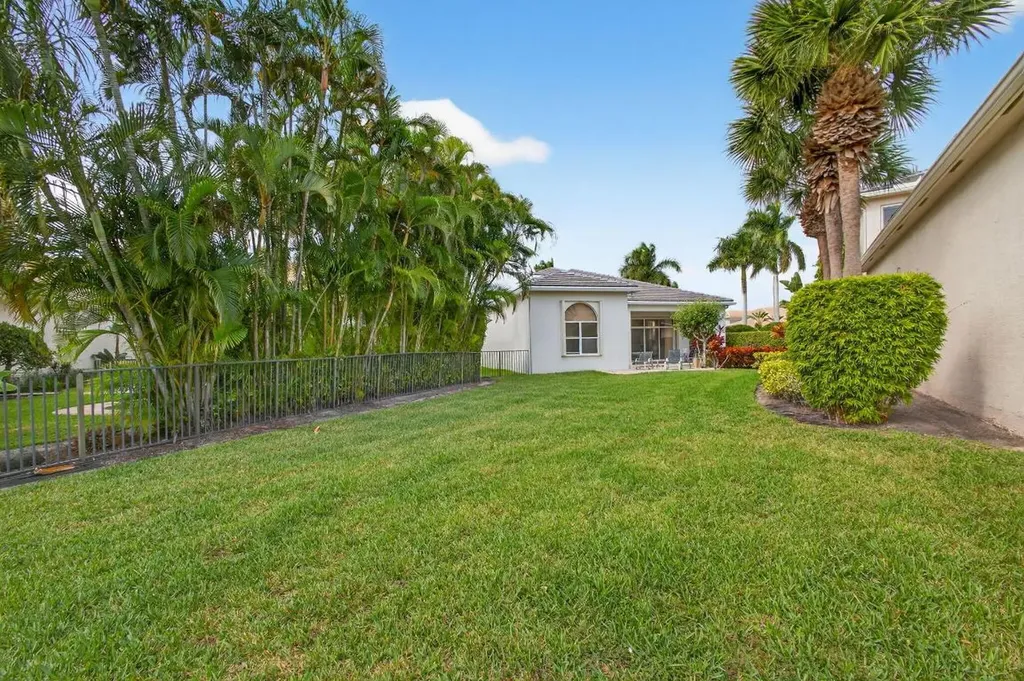502 Via Toledo Palm Beach Gardens FL 33418