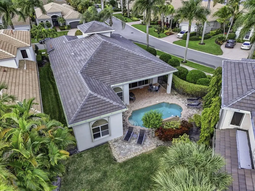 502 Via Toledo Palm Beach Gardens FL 33418