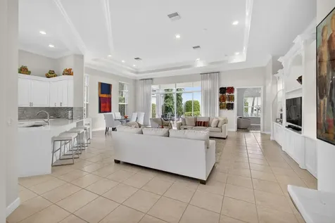 502 Via Toledo Palm Beach Gardens FL 33418