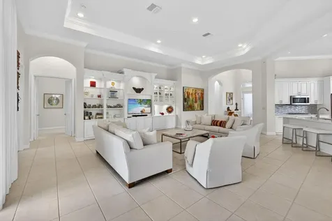 502 Via Toledo Palm Beach Gardens FL 33418