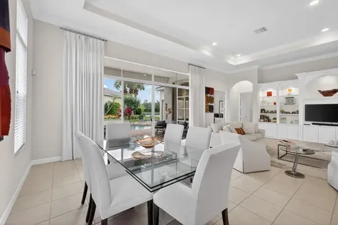 502 Via Toledo Palm Beach Gardens FL 33418