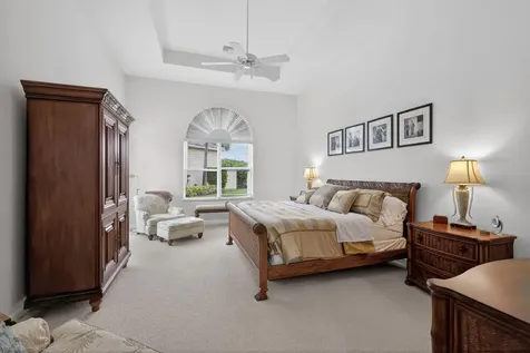 502 Via Toledo Palm Beach Gardens FL 33418