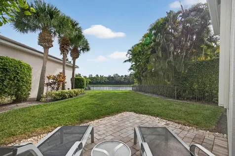 502 Via Toledo Palm Beach Gardens FL 33418