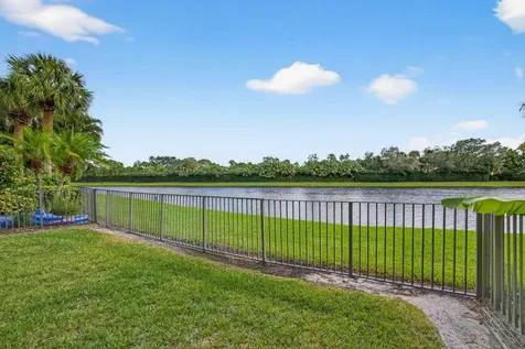 502 Via Toledo Palm Beach Gardens FL 33418