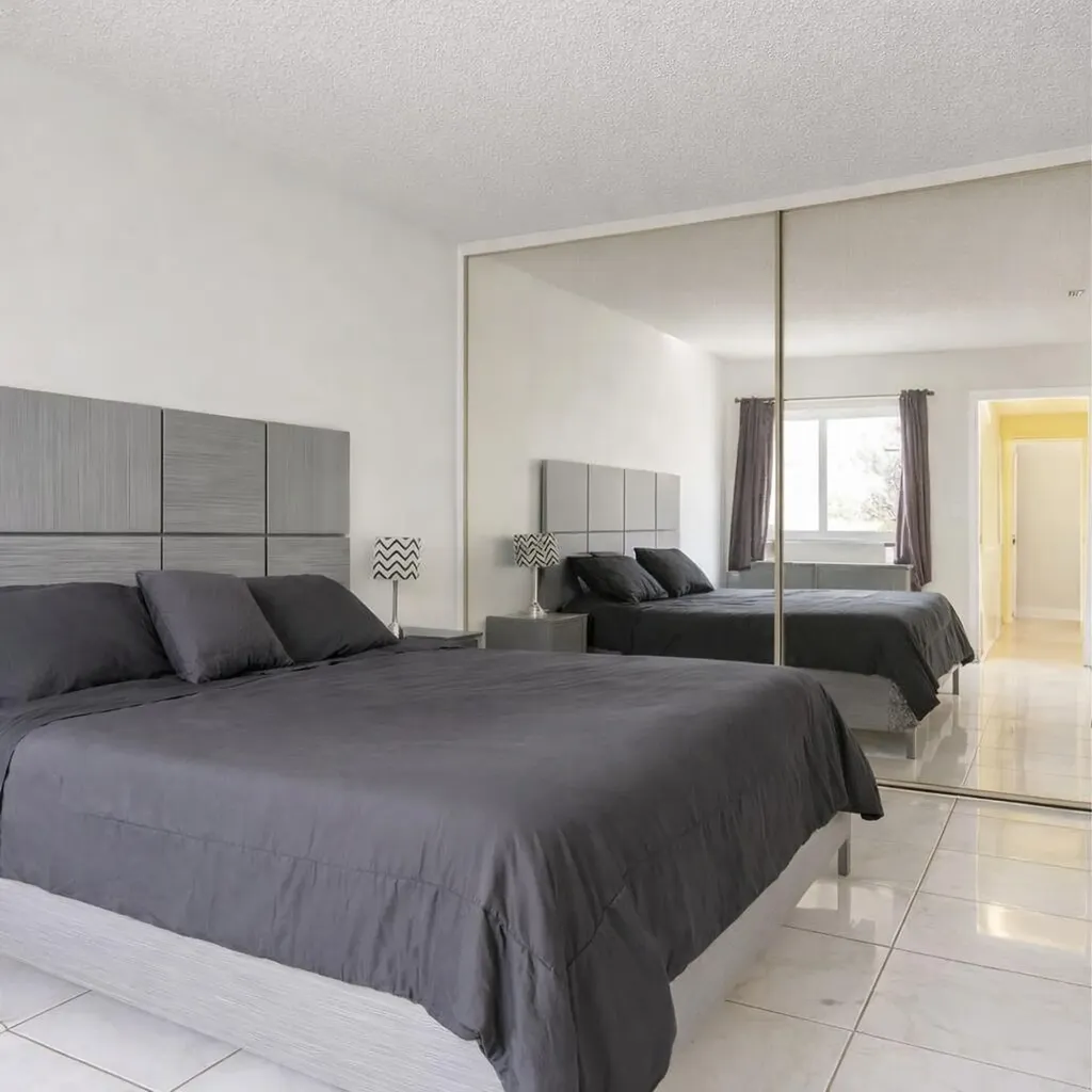 211 Woodland Road Palm Springs FL 33461