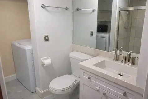 211 Woodland Road Palm Springs FL 33461