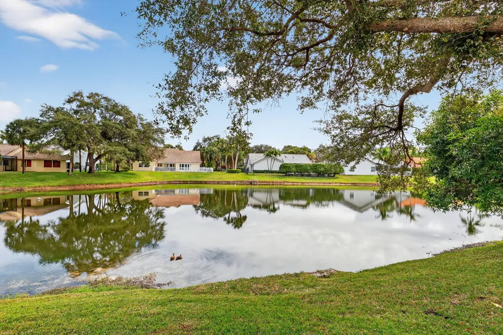 2946 Sabalwood Court Delray Beach FL 33445