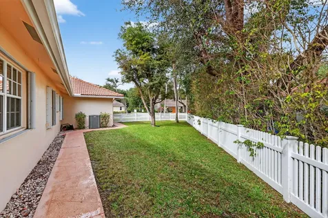 2946 Sabalwood Court Delray Beach FL 33445