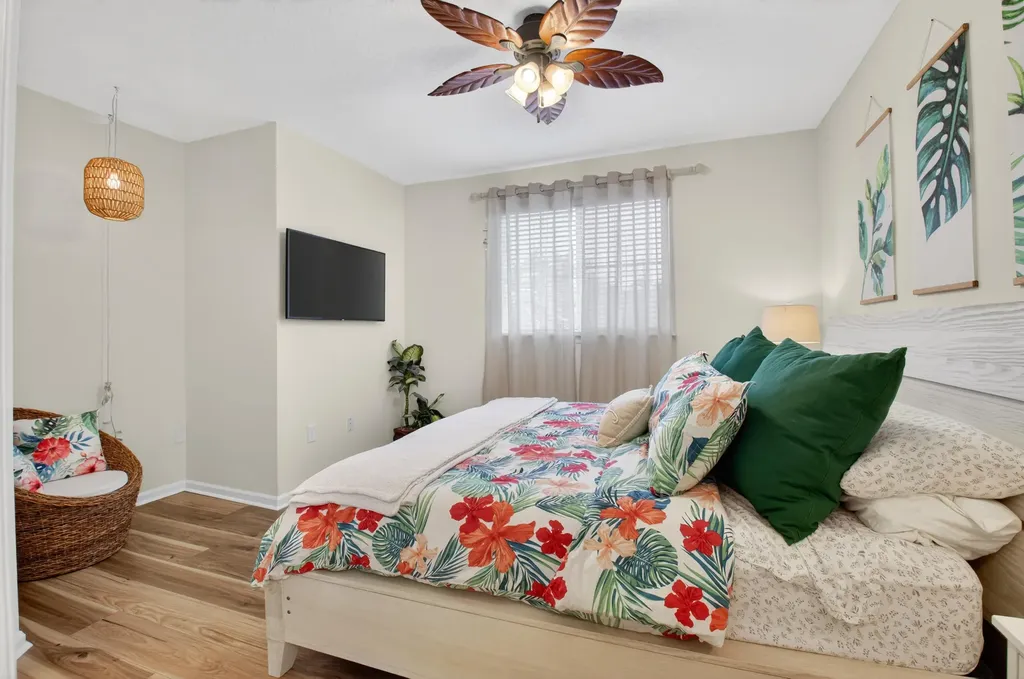 2022 Alta Meadows Lane Delray Beach FL 33444