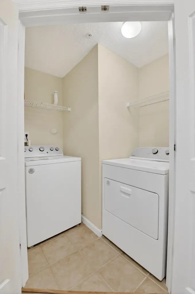 2022 Alta Meadows Lane Delray Beach FL 33444