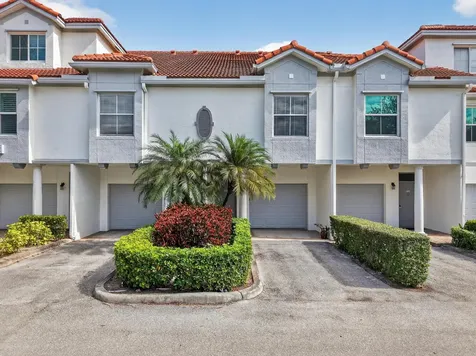 2022 Alta Meadows Lane Delray Beach FL 33444