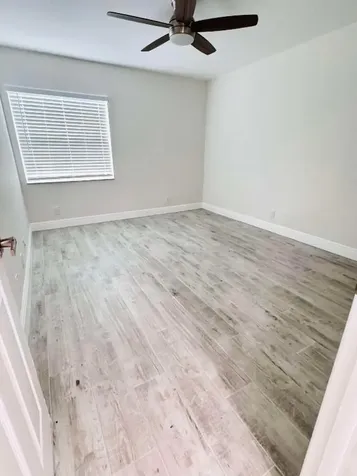 293 Flanders G Delray Beach FL 33484