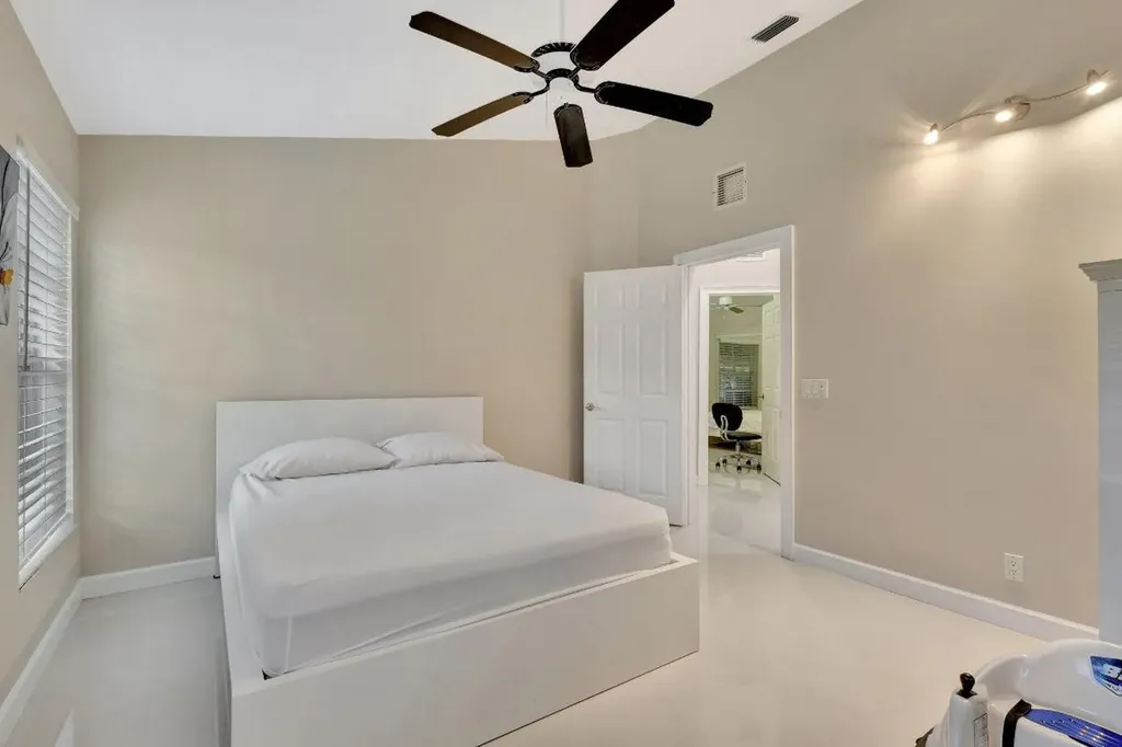 12402 83rd Lane N The Acreage FL 33412
