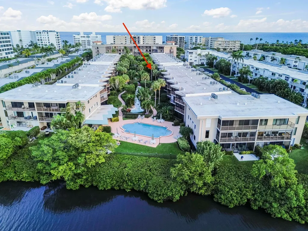 3605 S Ocean Boulevard South Palm Beach FL 33480