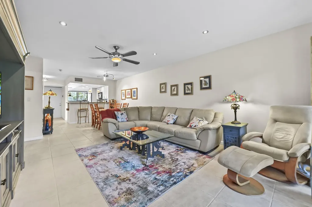 3605 S Ocean Boulevard South Palm Beach FL 33480