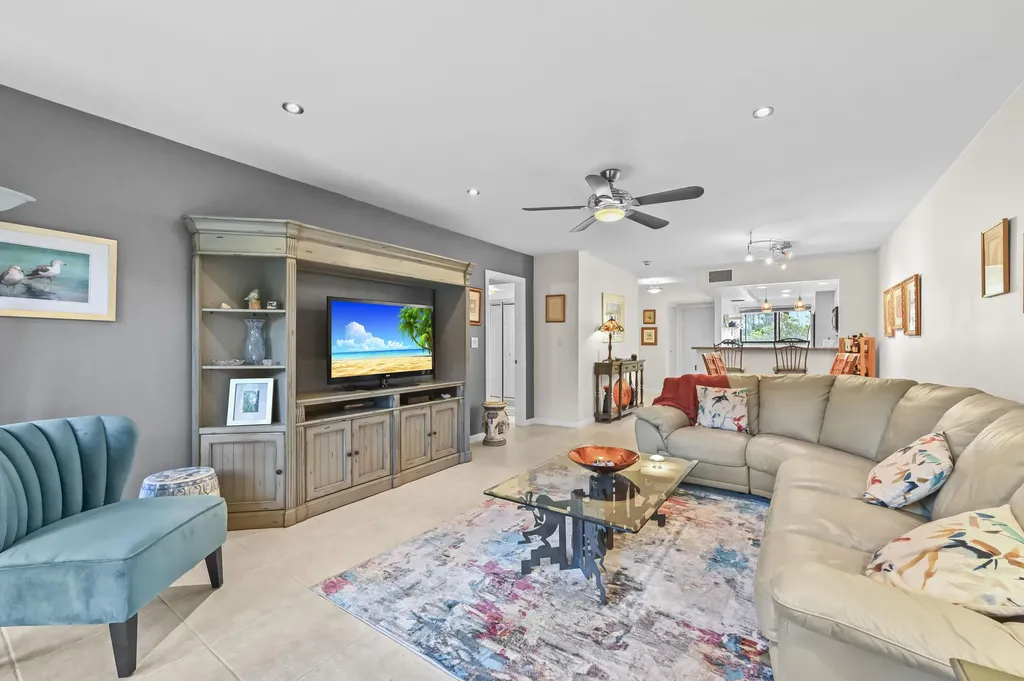 3605 S Ocean Boulevard South Palm Beach FL 33480