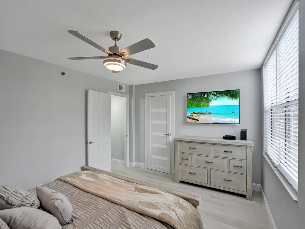 955 Egret Circle Delray Beach FL 33444