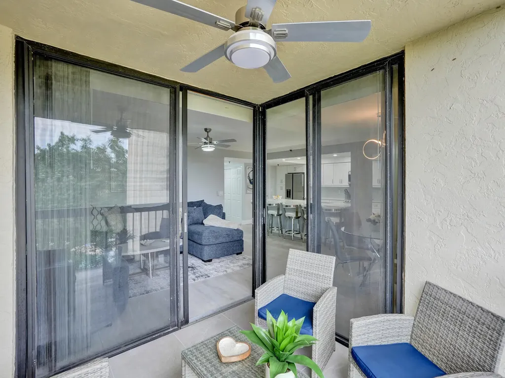955 Egret Circle Delray Beach FL 33444