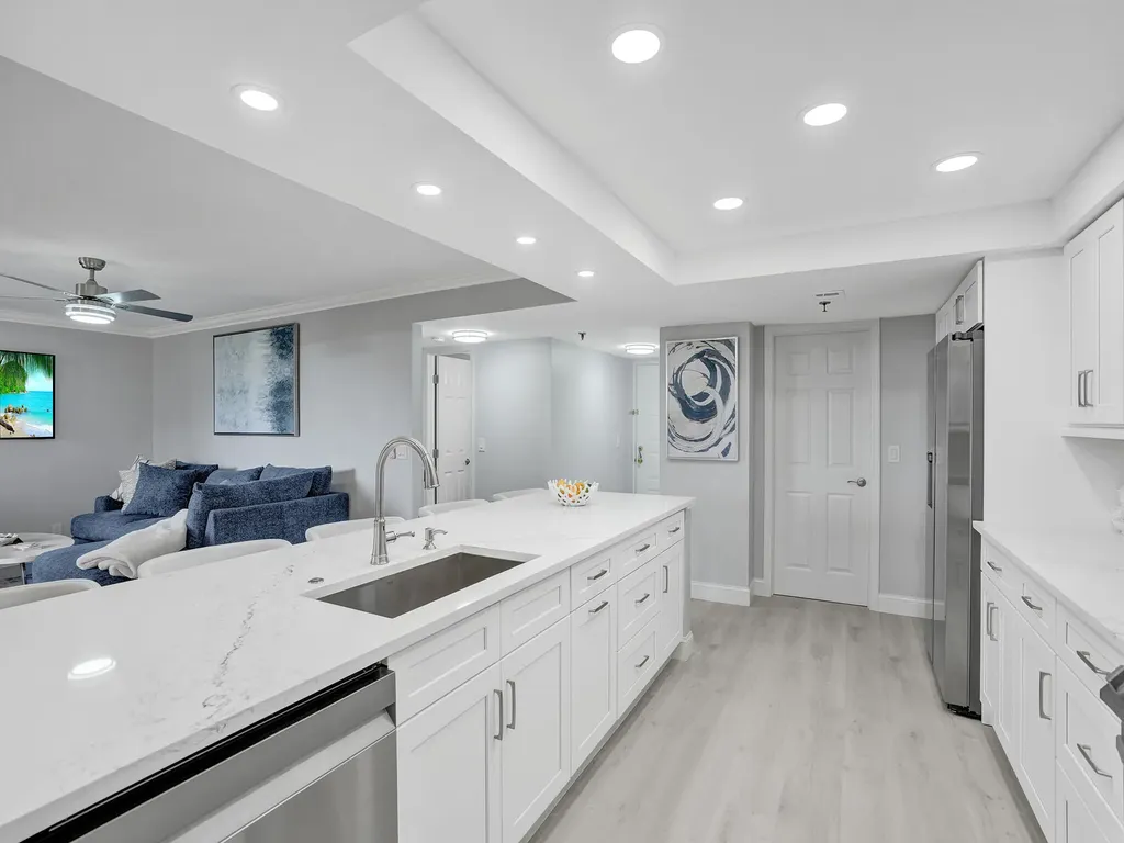 955 Egret Circle Delray Beach FL 33444