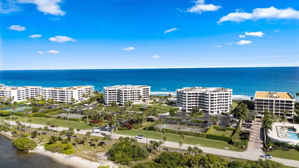 3360 S Ocean Boulevard Palm Beach FL 33480