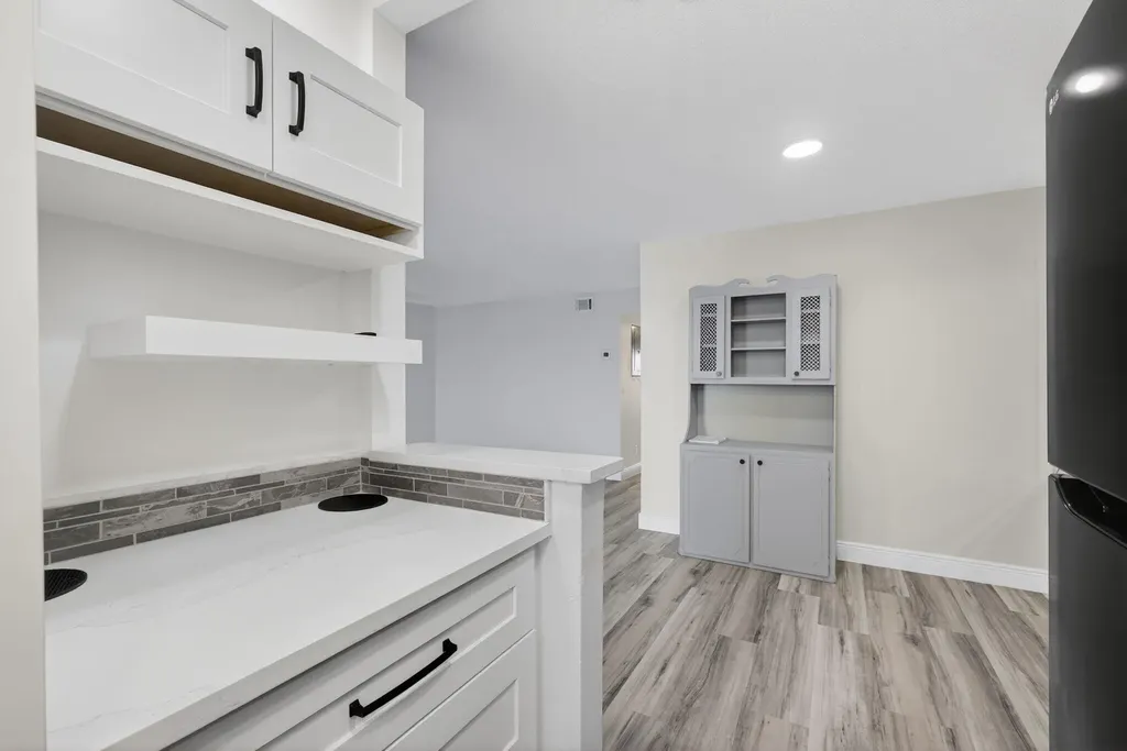 100 Shore Court North Palm Beach FL 33408