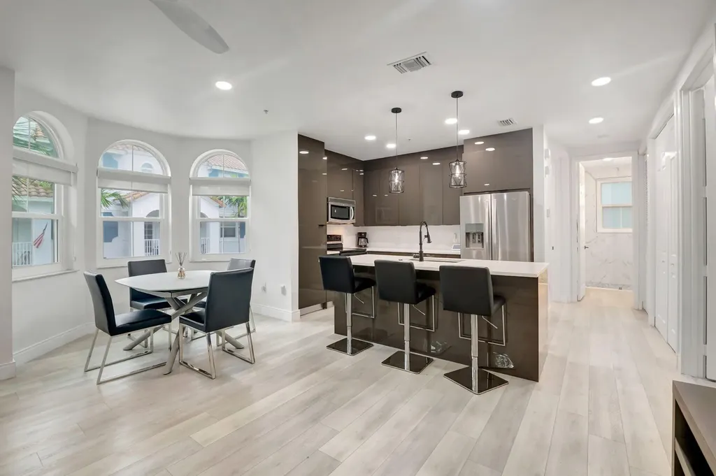 1274 Via Panzani Boynton Beach FL 33426