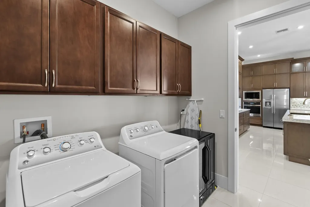 9091 SW Arco Way Port St Lucie FL 34987