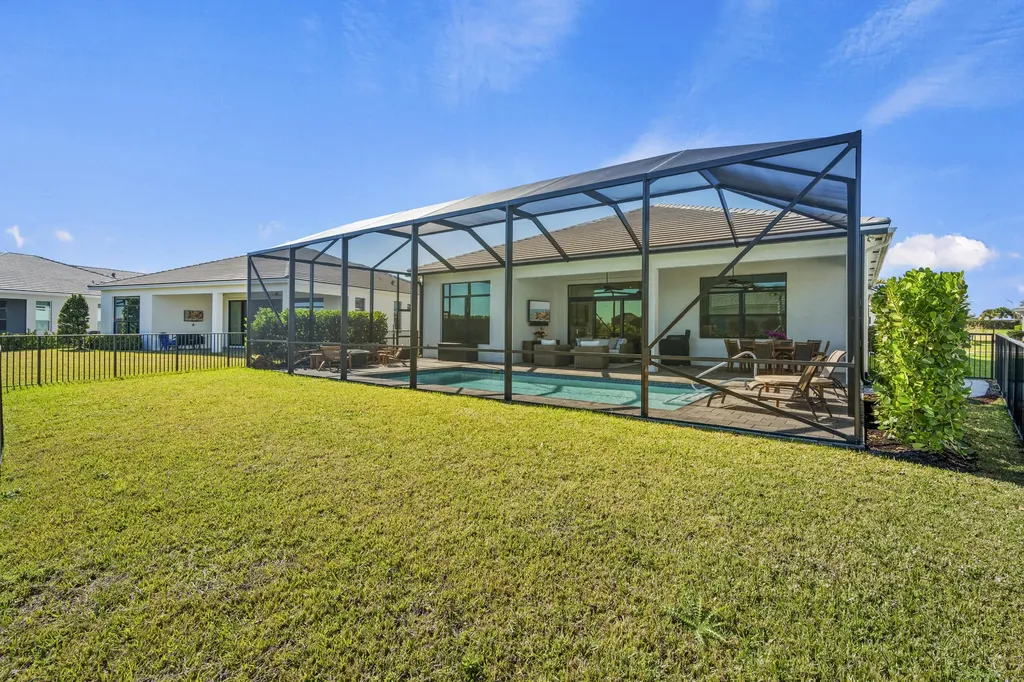 9091 SW Arco Way Port St Lucie FL 34987
