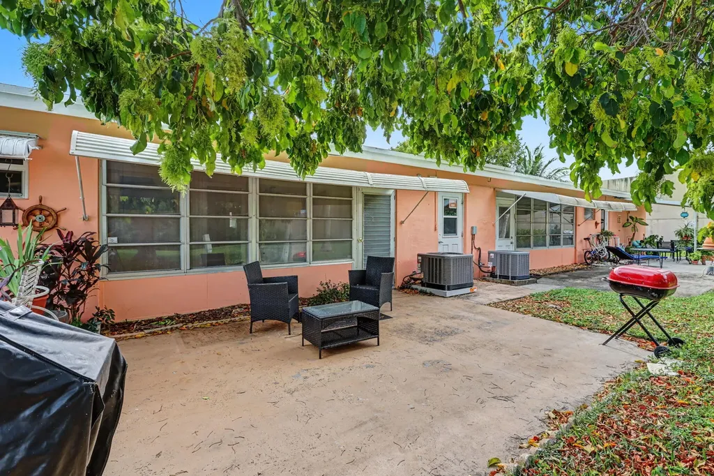 275 South Boulevard Boynton Beach FL 33435