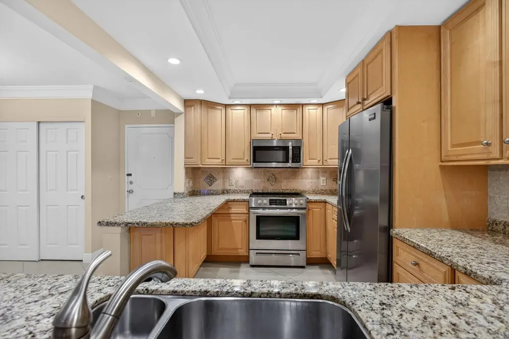 405 N Ocean Boulevard Pompano Beach FL 33062