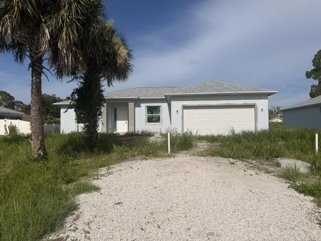 1737 SW California Boulevard Port St Lucie FL 34953