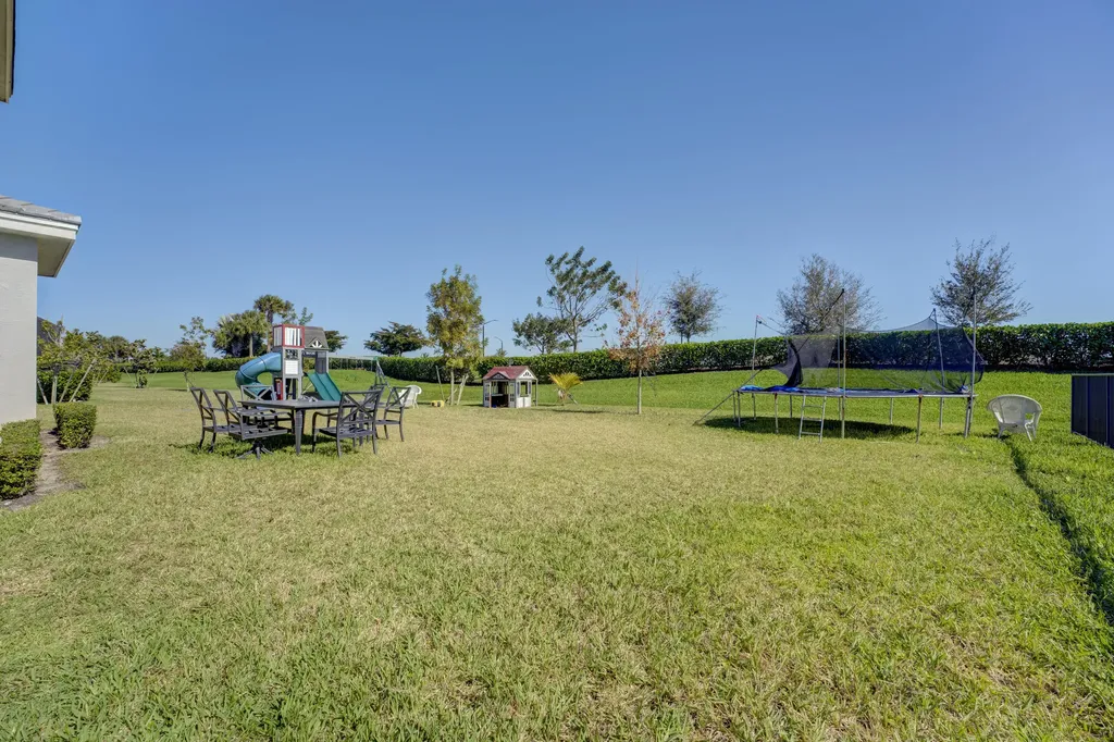 5446 Macoon Way Westlake FL 33470