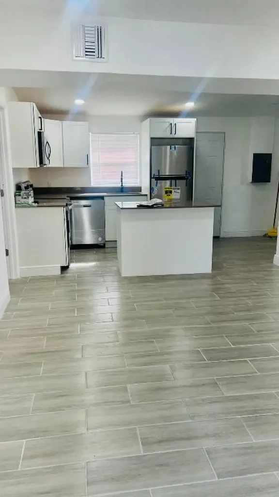 2360 NW 2nd Street Pompano Beach FL 33069