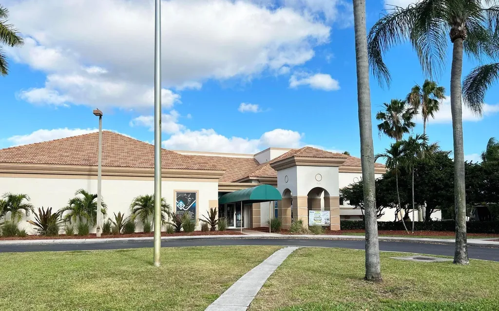 5696 Muirfield Village Circle Lake Worth FL 33463