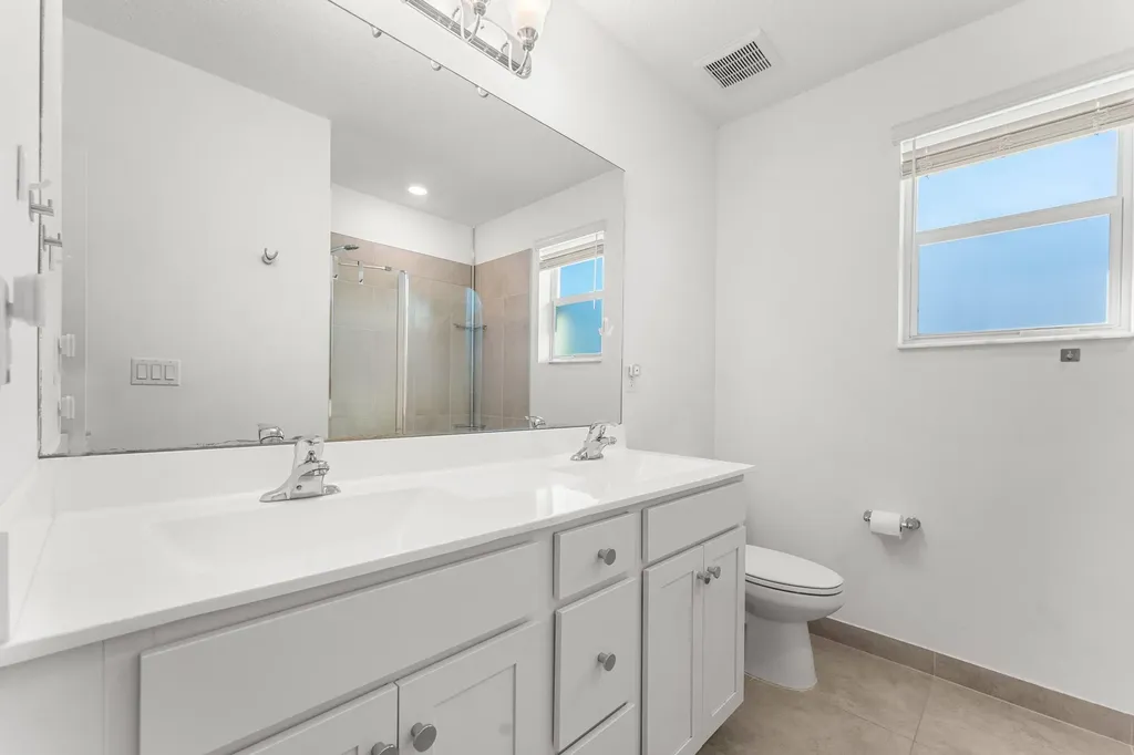 4330 Lago Drive Deerfield Beach FL 33064