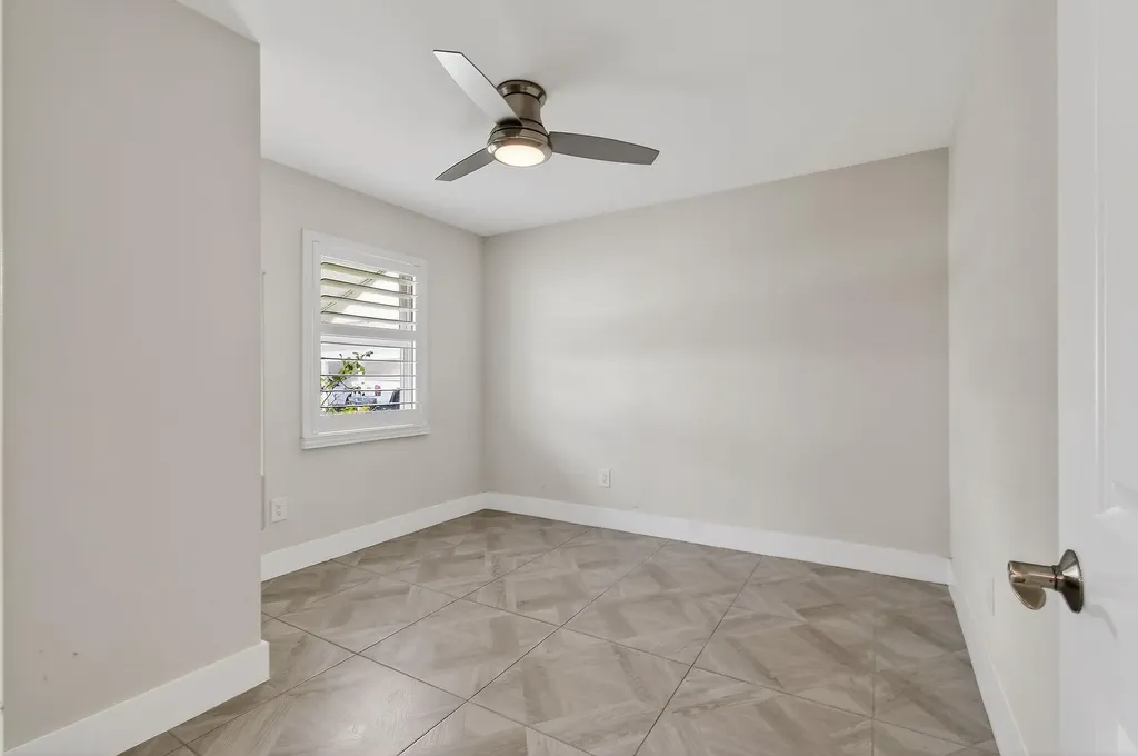 3060 Meridian Way N Palm Beach Gardens FL 33410